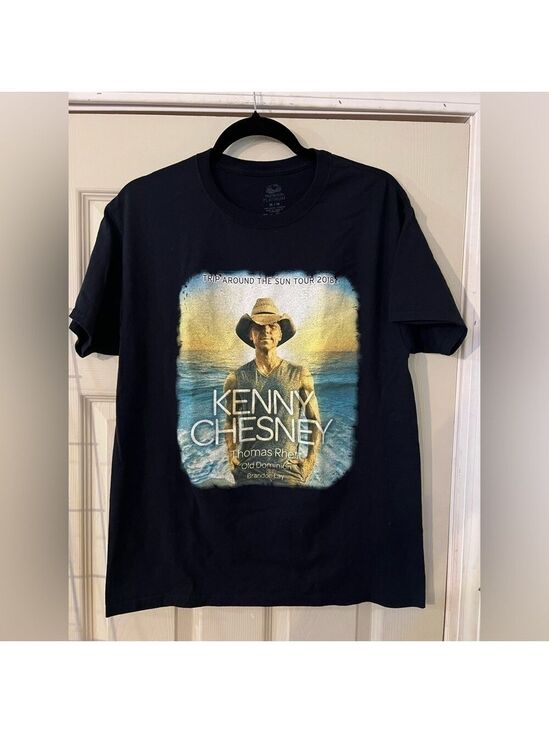 Fruit of the Loom Other - Kenny Chesney Trip Around The Sun Tour 2018 T-Shirt
